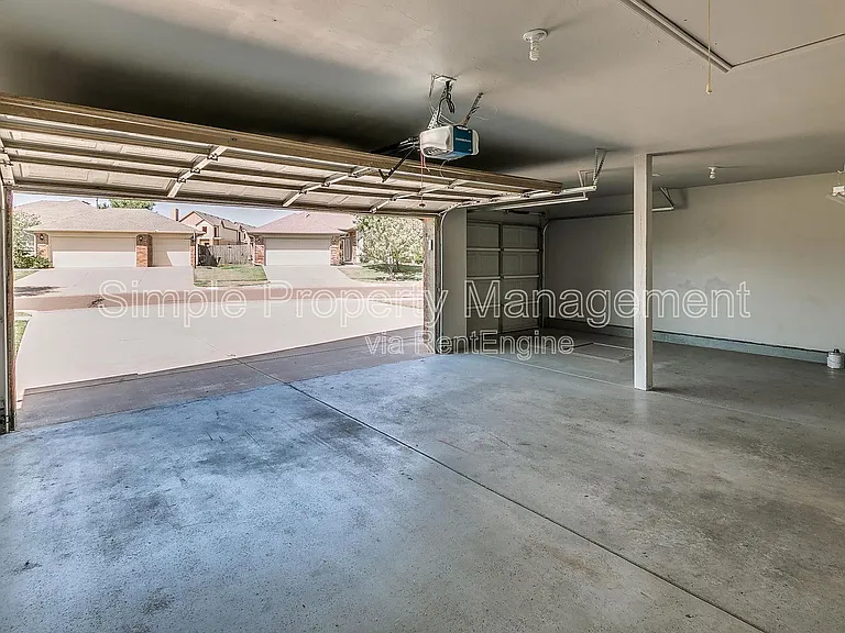 18020 Cerrado Cir — Photo 24