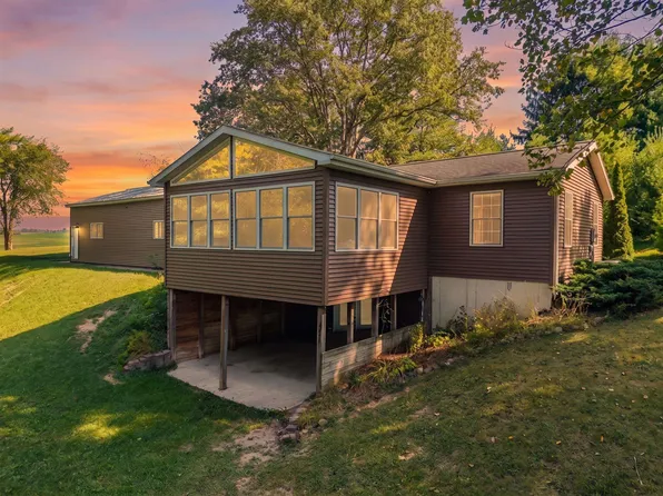 4801 W Plattner Rd, Columbia City, IN 46725