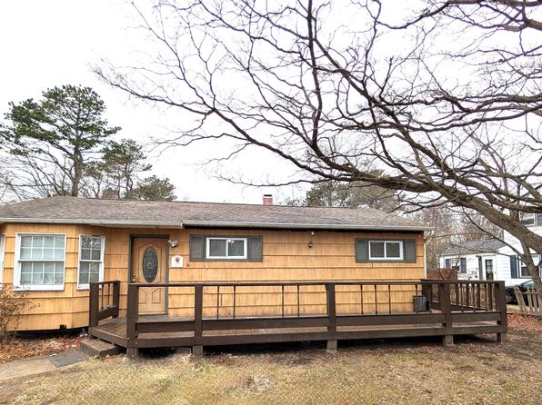 (undisclosed Address)