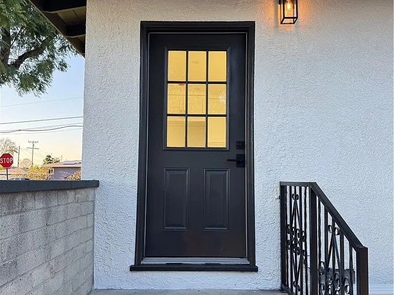 8966A Gunn Ave — Photo 3