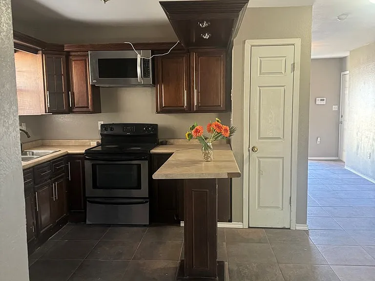 1455 Timber Valley Dr — Photo 7