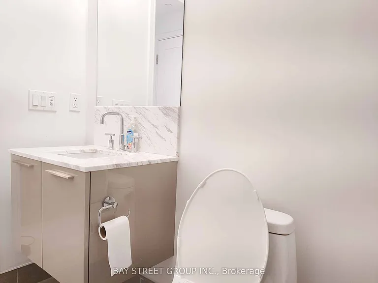 3 Gloucester St #2 — Photo 9