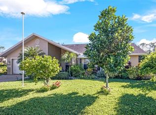 965 Charlemagne Blvd, Naples, FL 34112