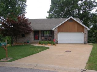 39 Muir St, Eureka, MO 63025