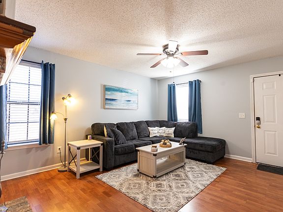 5th image of 100 Deerpoint Ln