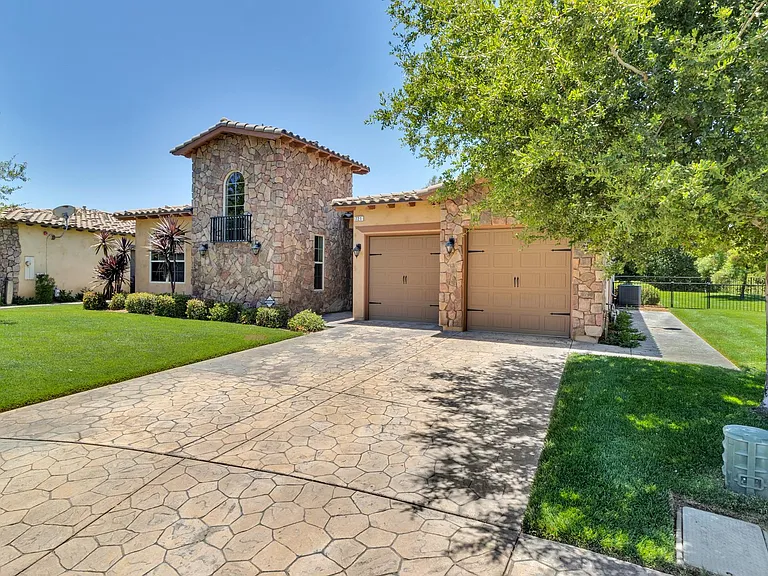 721 Strada Casalingo Ct — Photo 15