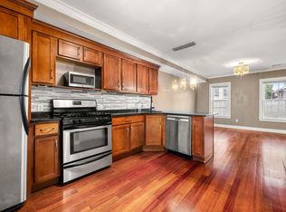124 D St #2, South Boston, MA 02127