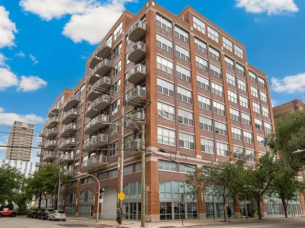 933 W Van Buren St APT 516, Chicago, IL 60607