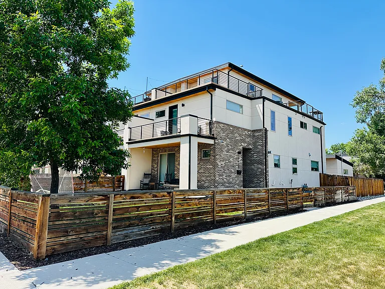 Front of townhome.