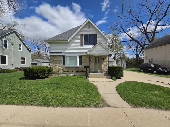 417 East St, Fort Atkinson, WI 53538