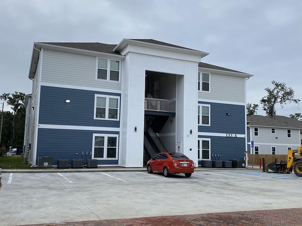 1st image of 133 Briarfield Ave #B12