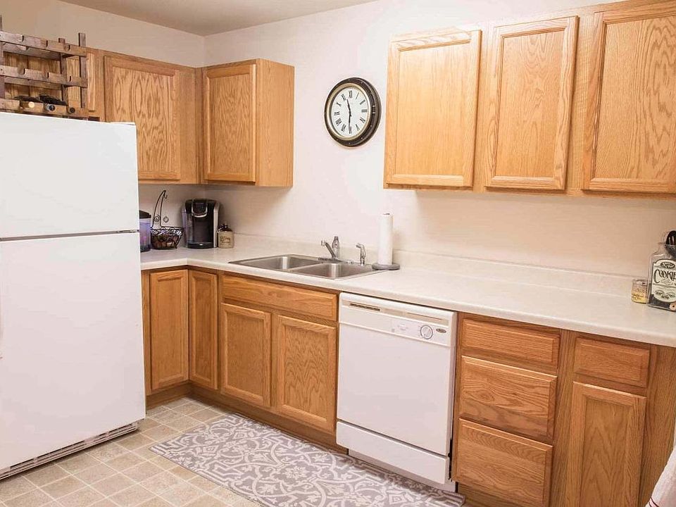 2nd image of 4730 Mortensen Rd Unit 304