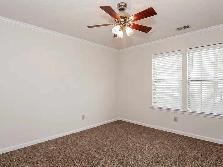 3407 Mayhurst Dr — Photo 11