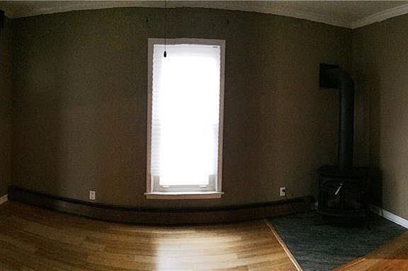3rd image of 183 Maple St