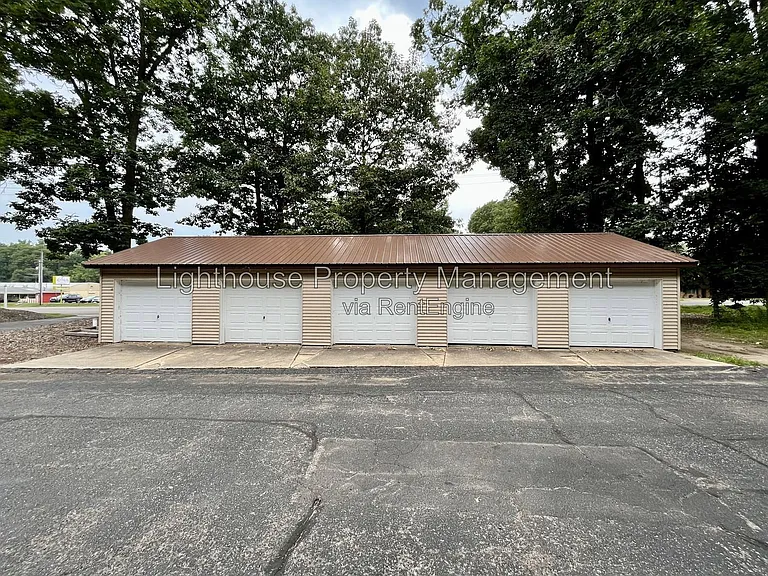 10375 Portage Rd — Photo 15