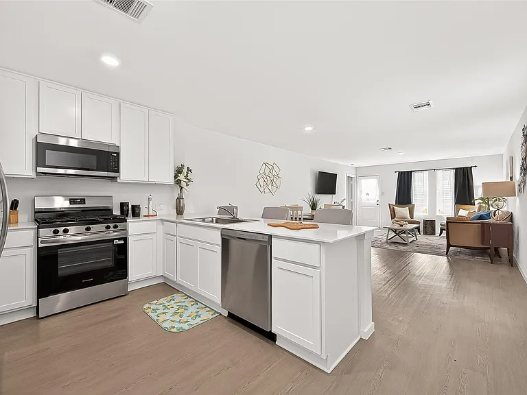6014 Sherman Lakes Dr — Photo 22