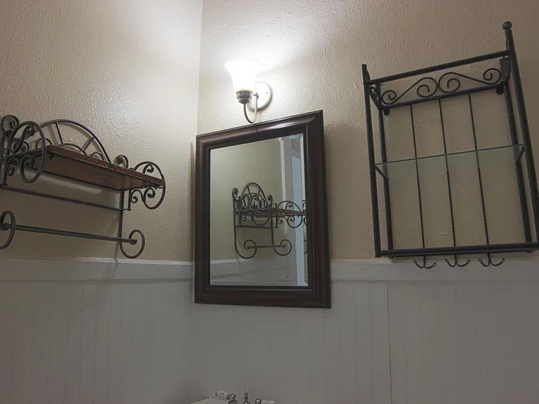 146 6th Ave #4 — Photo 7