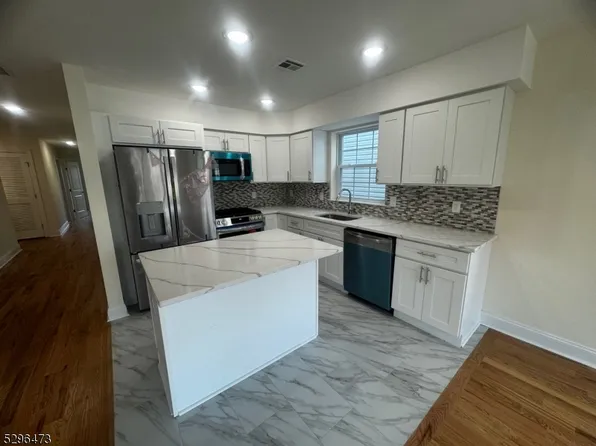 37 Church Mall #202, Springfield, NJ 07081