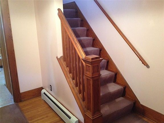 Original woodwork from 1910