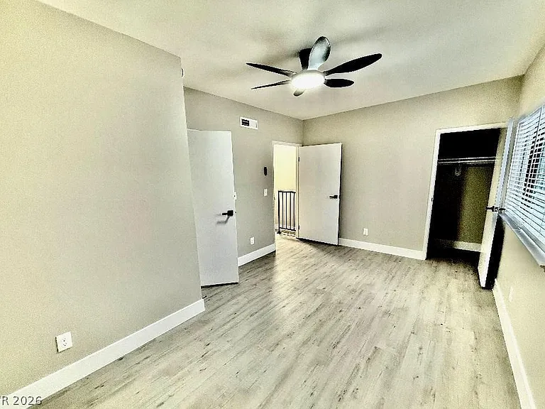 2631 Aracatuba Ave — Photo 14