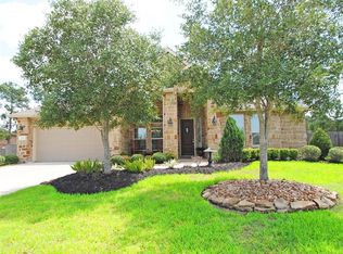 5918 Green Meadows Ln, Katy, TX 77493