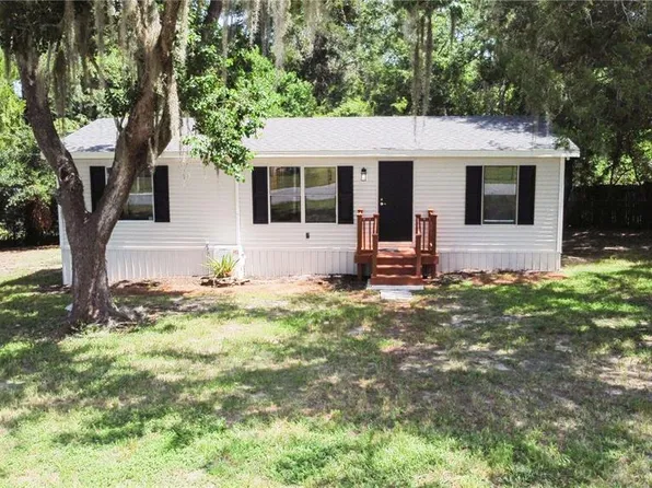 8017 E Skyline Ln, Floral City, FL 34436