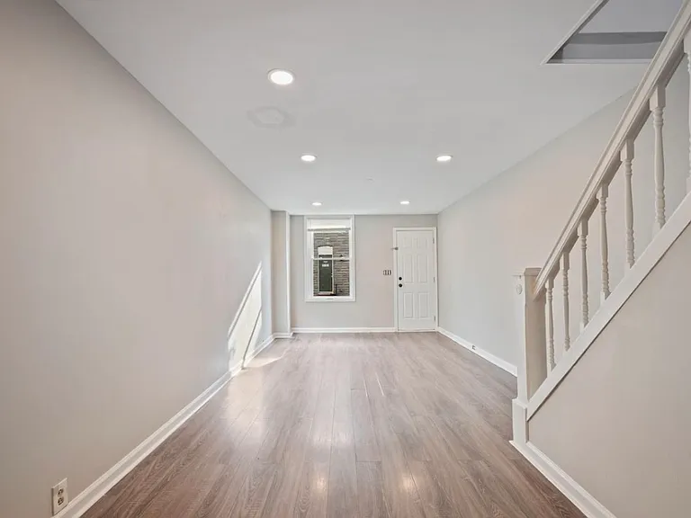 3420 Leverton Ave — Photo 4