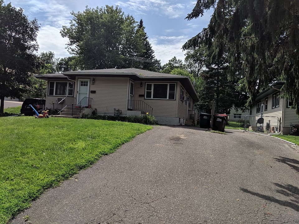 1st image of 258 22nd Ave S