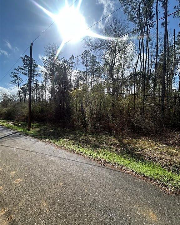 1st image of Chapmen Rd