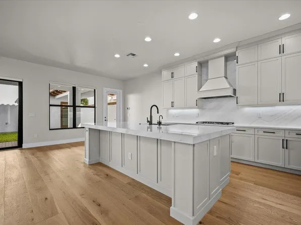 1005 Faulkner Terrace, Palm Beach Gardens, FL 33418