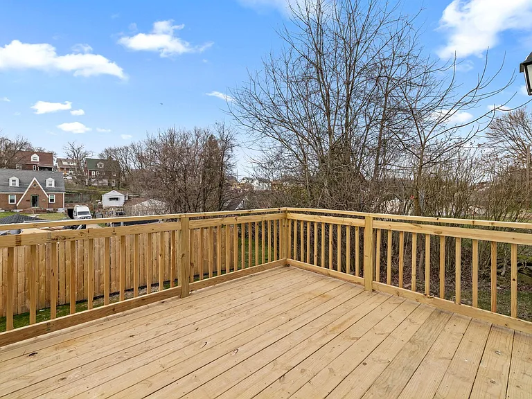 3170 McRoberts Rd #3/25 — Photo 17