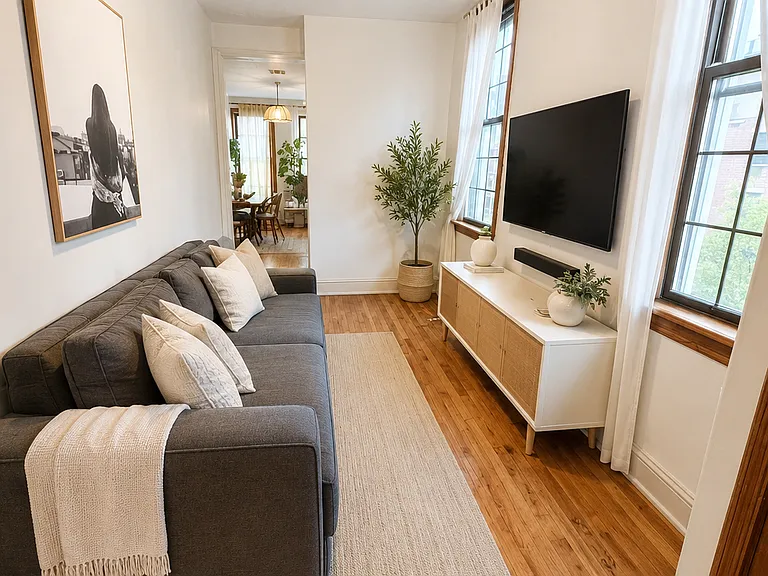 35 Beaver St #3L — Photo 3