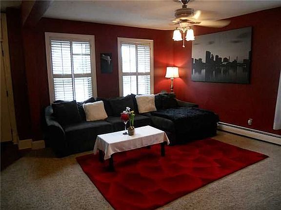 2nd image of 619 W Broadway St