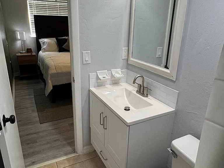 3924 SW 26th Dr #3 — Photo 7