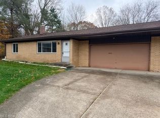 2856 Morewood Rd, Fairlawn, OH 44333