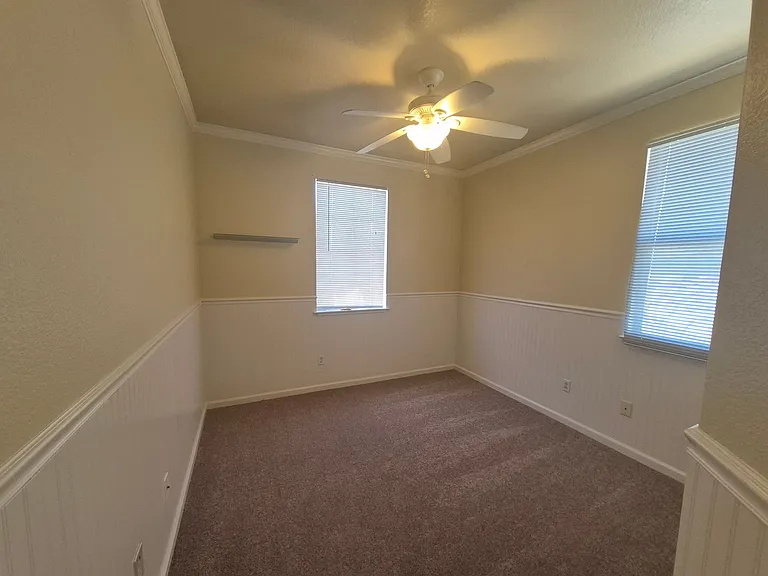 5343 Dunlay Dr — Photo 14