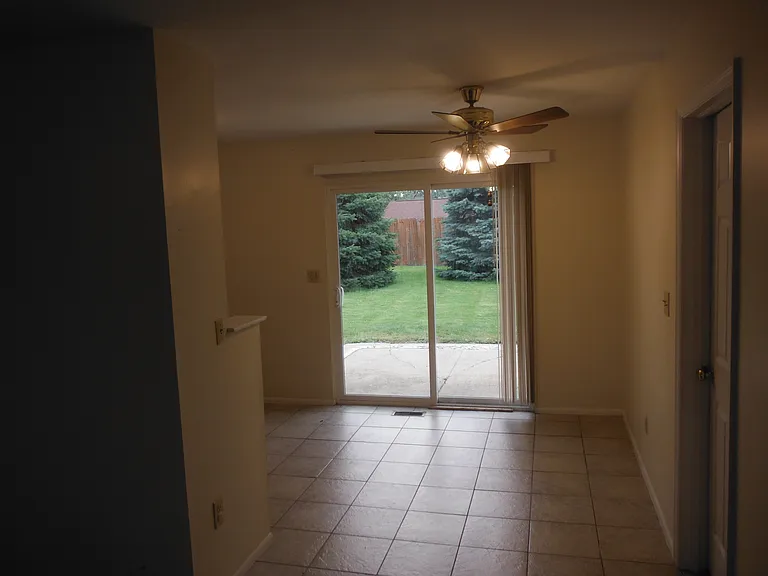 1624 Maumee Dr — Photo 7