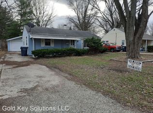 2407 E 9th St, Anderson, IN 46012