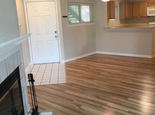 1800 The Greens Way APT 1807, Jacksonville Beach, FL 32250