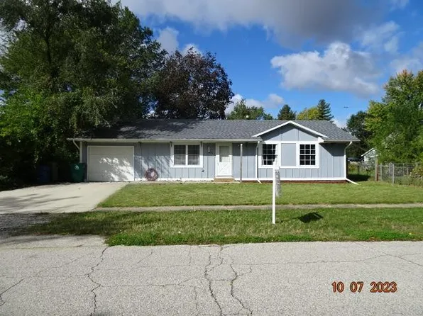 436 Dartmoor Rd, Kingsford Heights, IN 46346