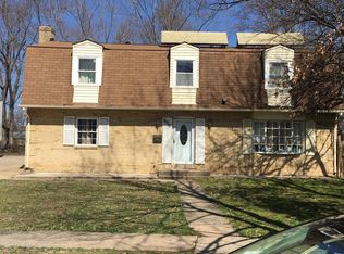 656 Calhoun Ct, Herndon, VA 20170