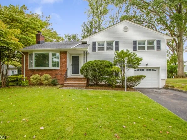 200 Muriel Ave, North Plainfield Boro, NJ 07060