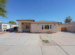 2519 S 8th Dr, Yuma, AZ 85364