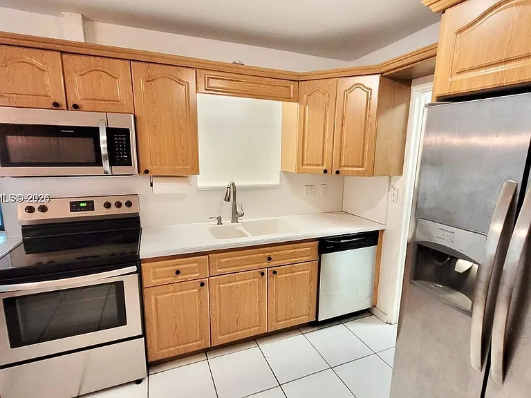 6730 Charleston St — Photo 13