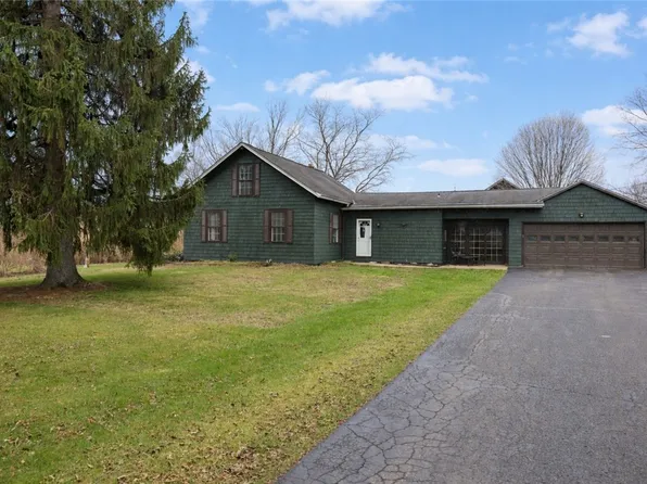 4294 Bethel New Wilmington Rd, New Wilmington, PA 16142