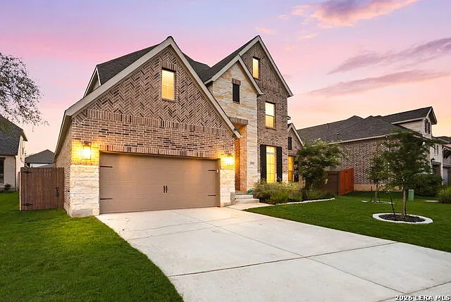 4 bed, 3.5 bath, 3565 sqft, $3,500 — Photo 2