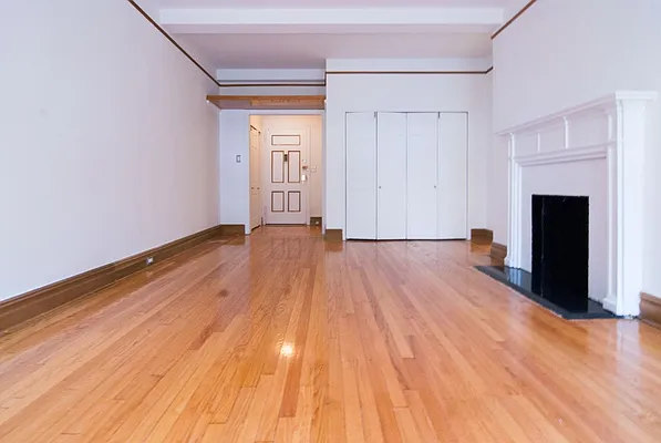 Rented by WAM Partners - William Moses Co. | media 114