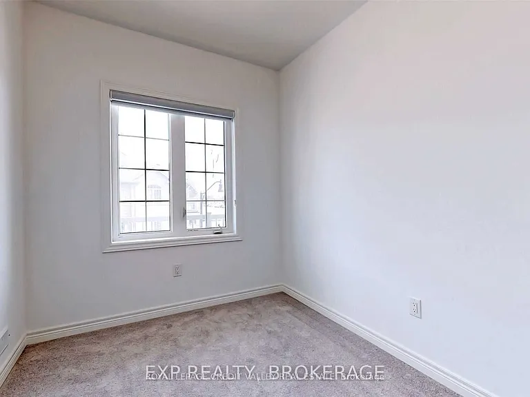 4 Haymarket Dr — Photo 13