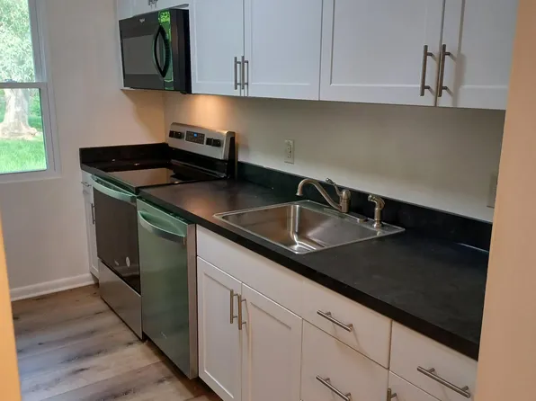 Londonderry Apartments