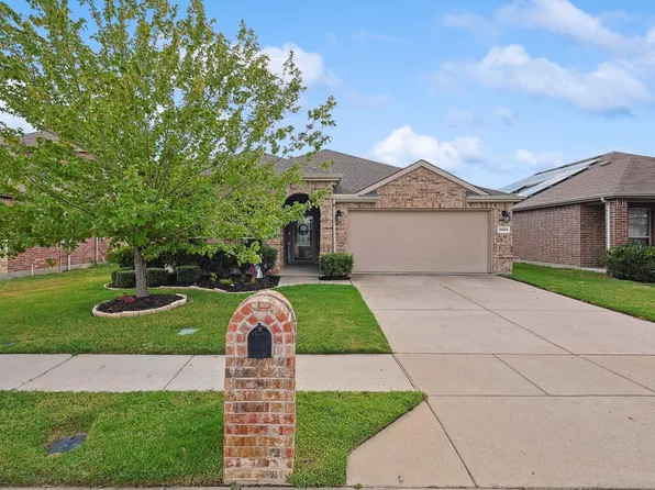 1028 Cheyenne Dr, Aubrey, TX 76227